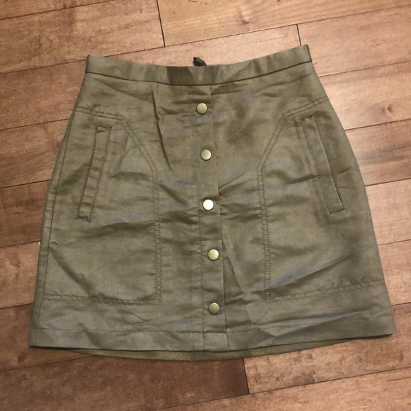 Suede (faux) skirt - Picture 1 of 3